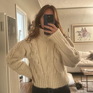 OZMA Finley Sweater. Size XS/S Cream color
